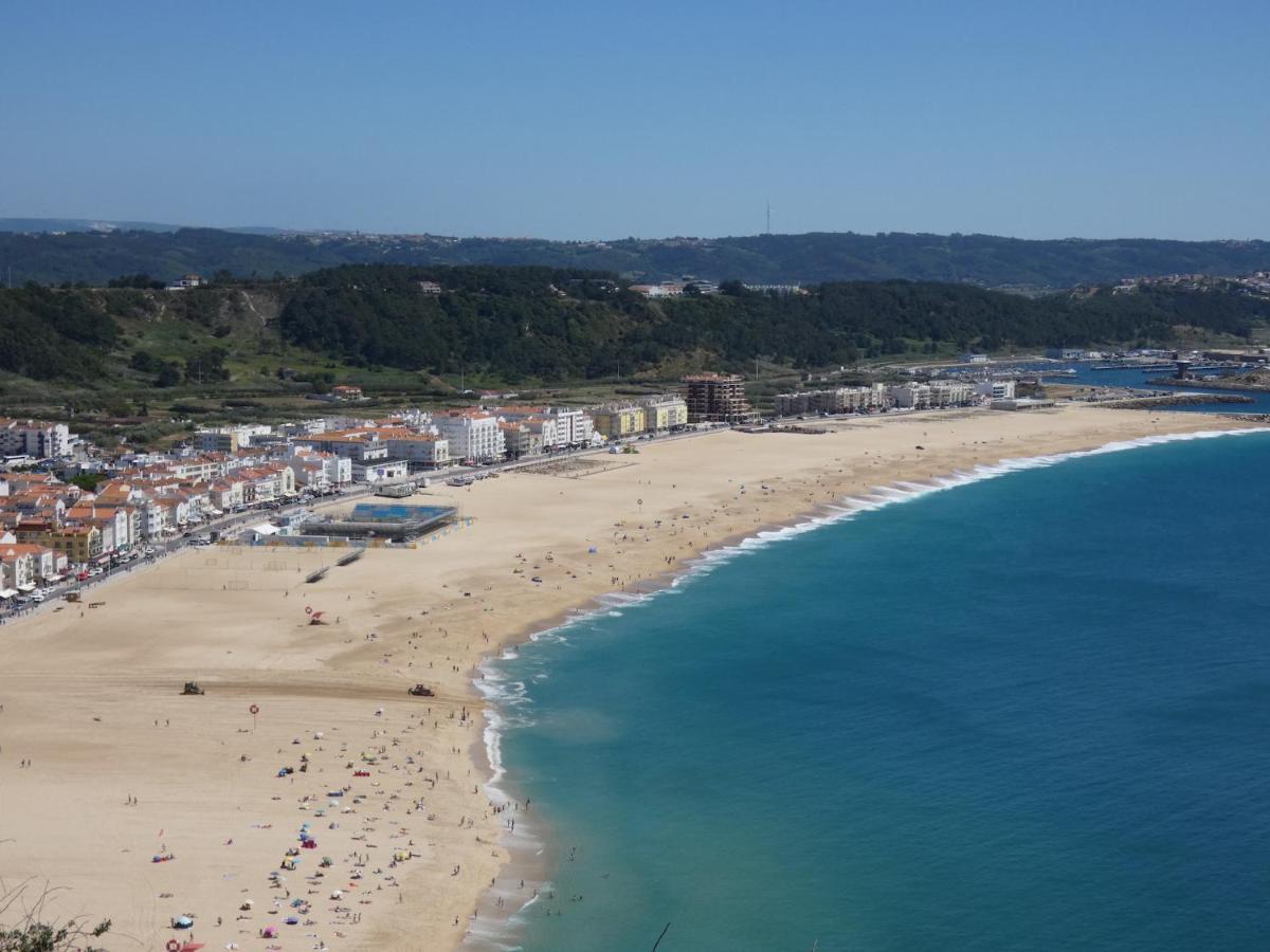Silver - Apartment For 4 Guests 150M From Beach Sao Martinho do Porto Exterior photo